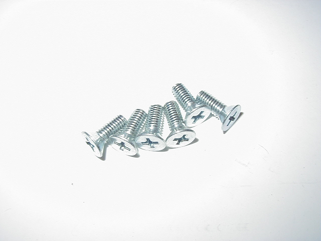 Steering Wheel Mounting Screws 6pcs, 63-67